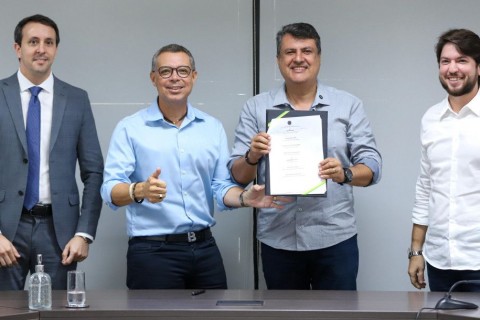 Governo do Estado firma acordo com MPF para garantir desenvolvimento e proteção ambiental da Praia do Saco