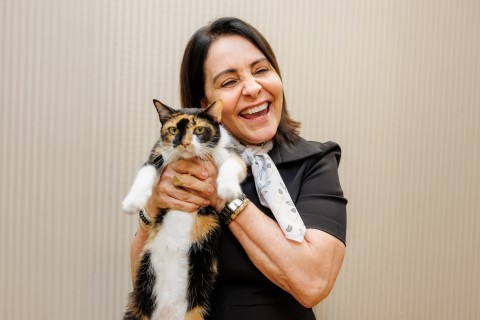 Prefeita Emília Corrêa assina contratação do projeto do Hospital Veterinário de Aracaju
