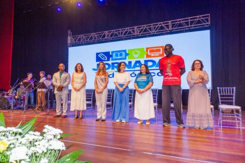 Prefeita Emília Corrêa abre Jornada Pedagógica 2026 e reafirma valorização da educação pública