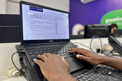 Fapitec/SE lança edital para apoio a apresentação de trabalhos em eventos científicos e tecnológicos